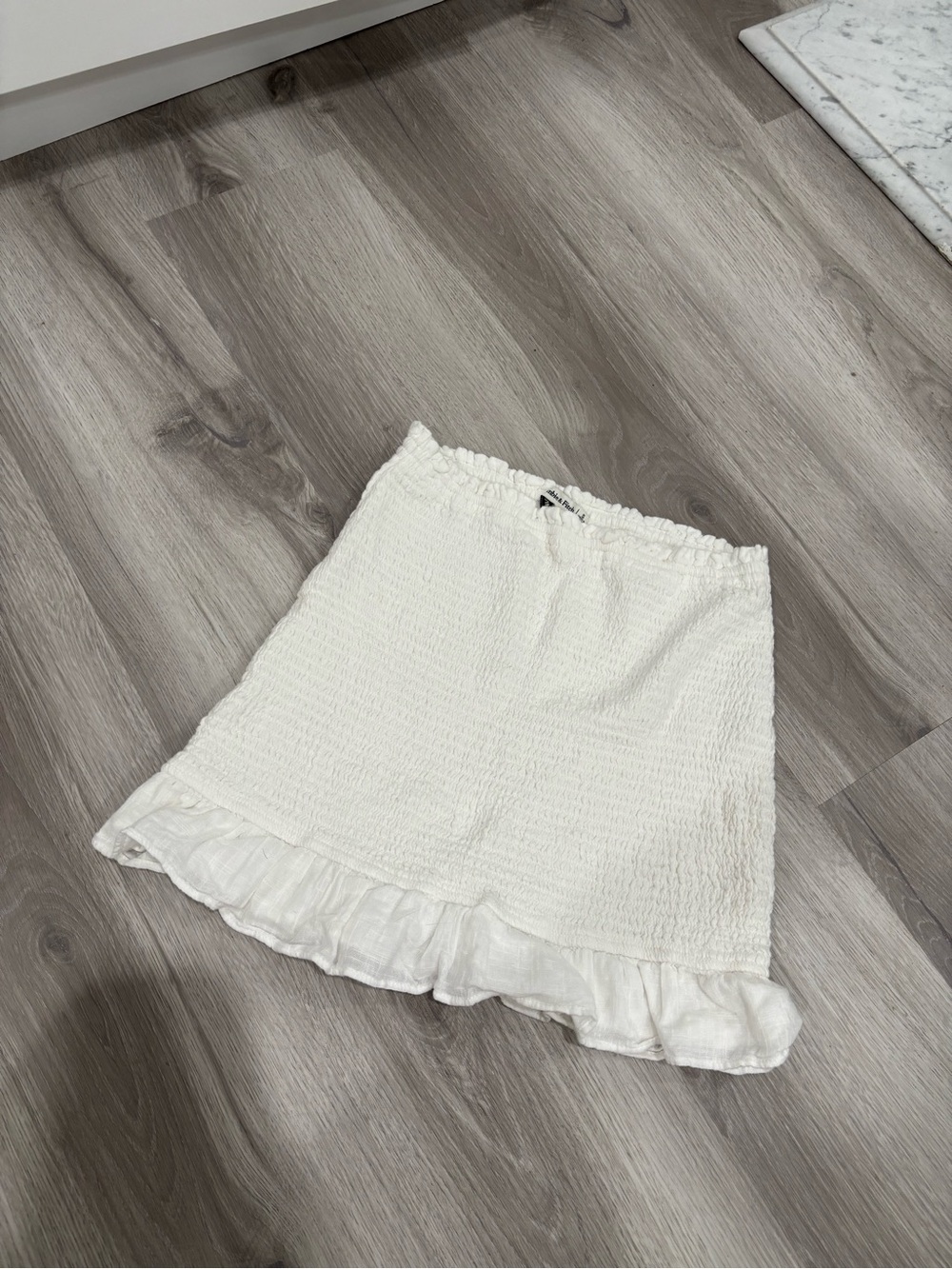 Abercrombie & Fitch Cream Mini Skirt with Ruffle Hem